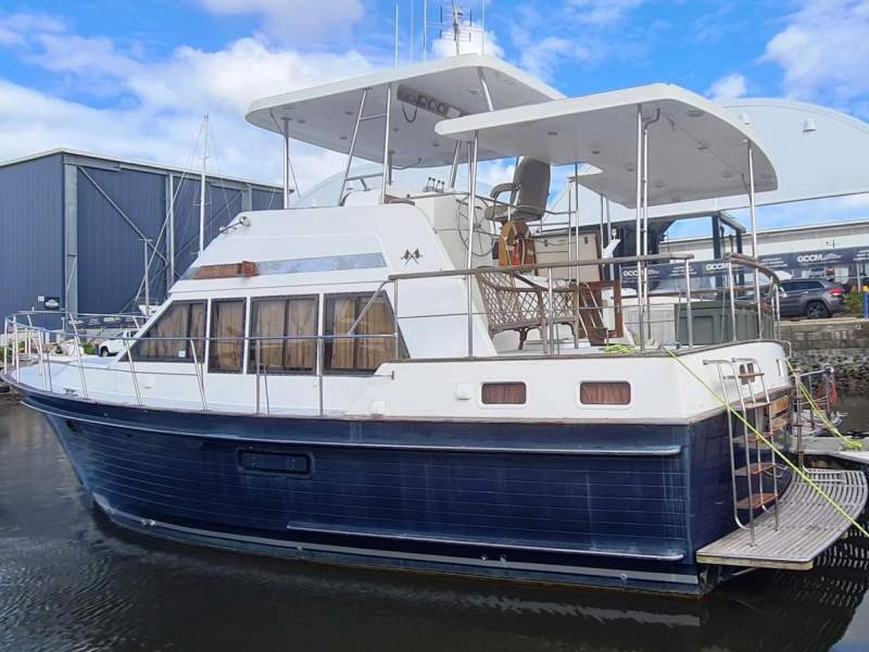 Island Gypsy 40 Aft Cabin