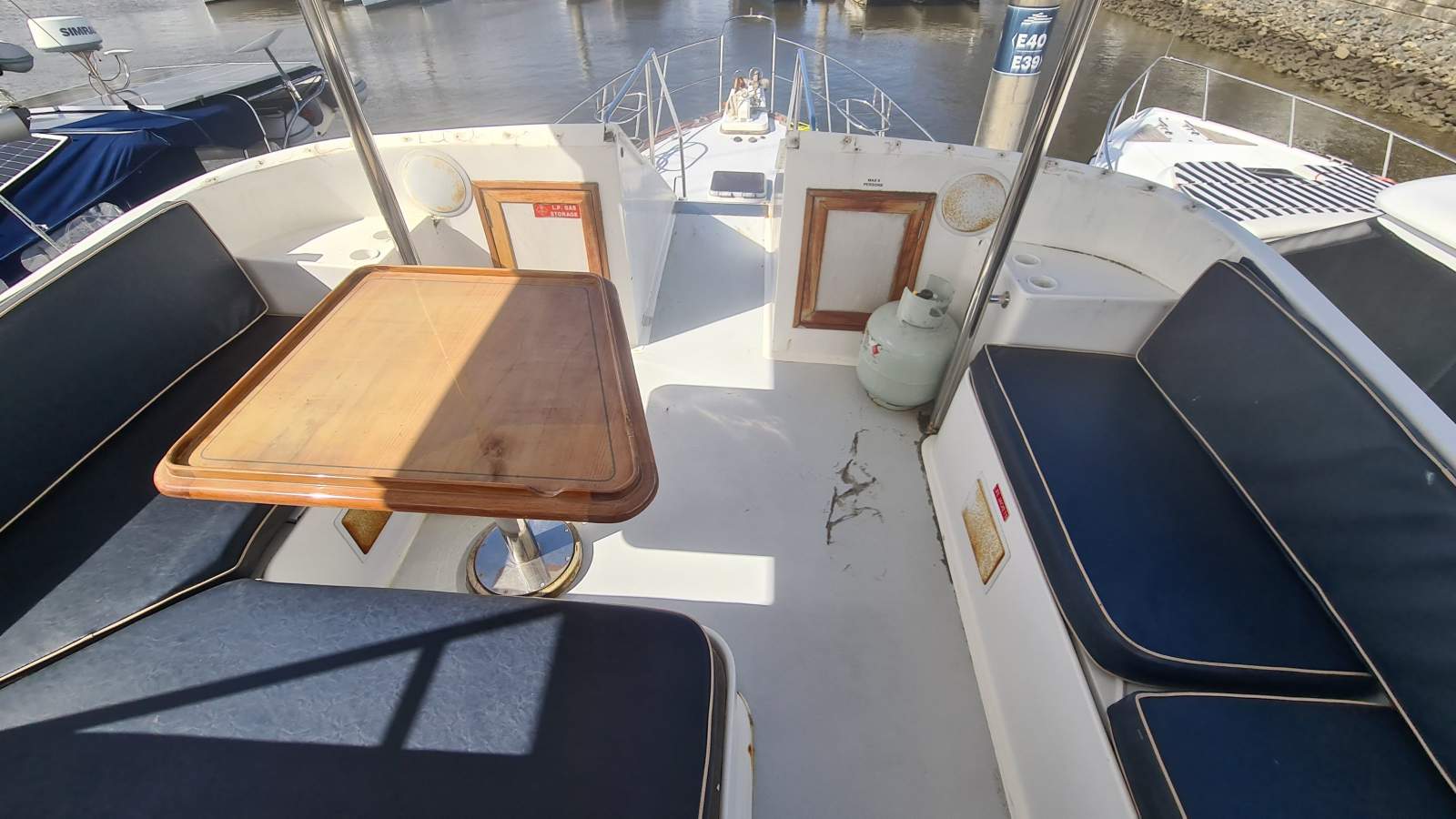 Island Gypsy 40 Aft Cabin