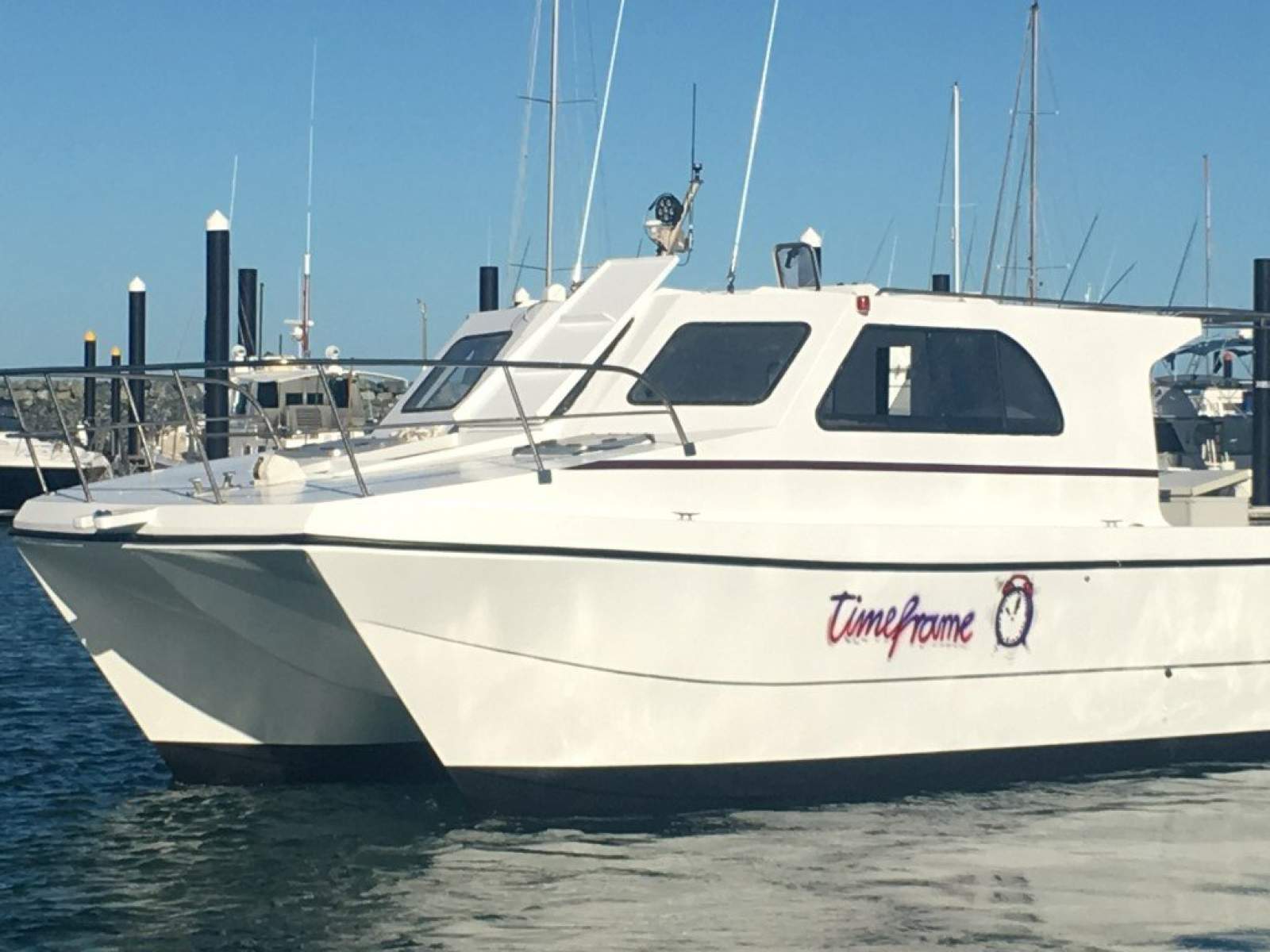 Nustar Catamaran Commet