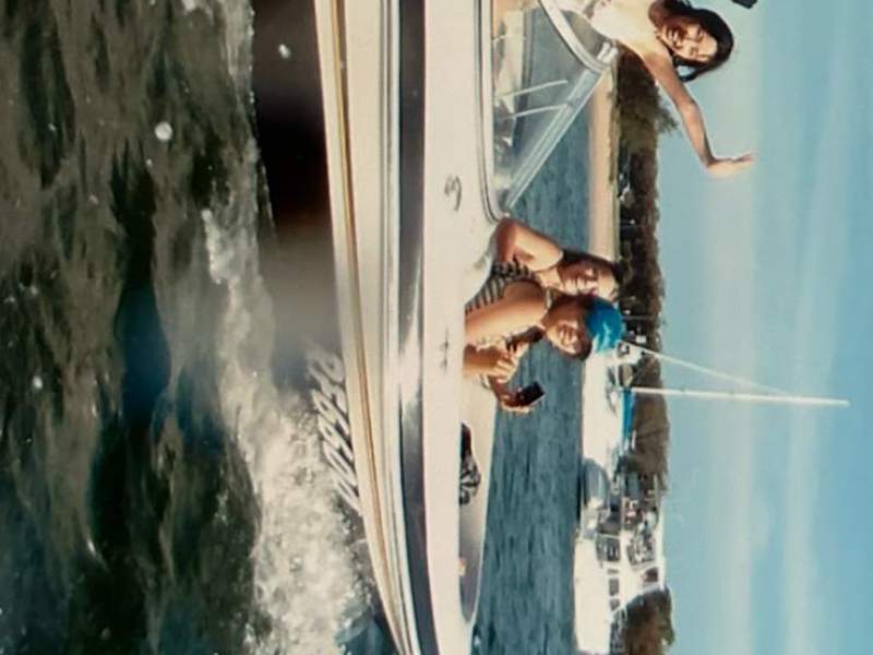 Tahoe Q4 Bowrider