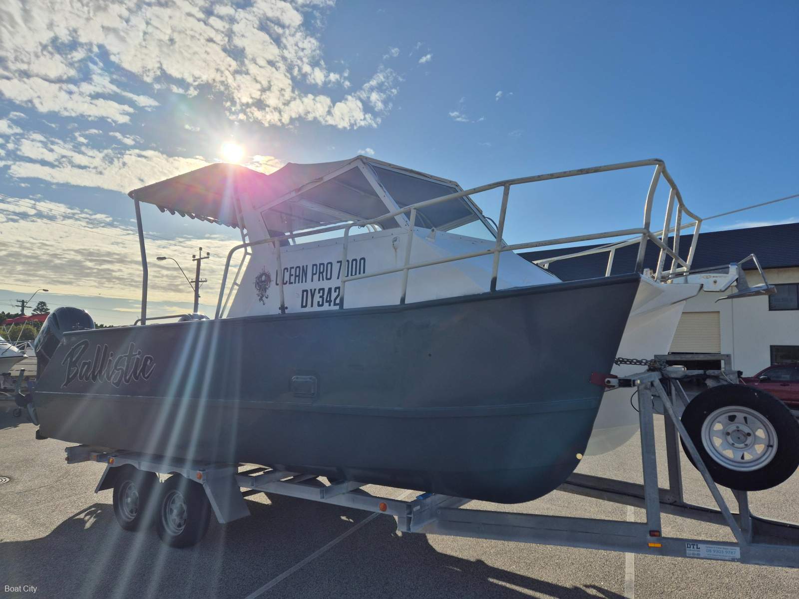 Custom Alloy 700 Ocean Pro