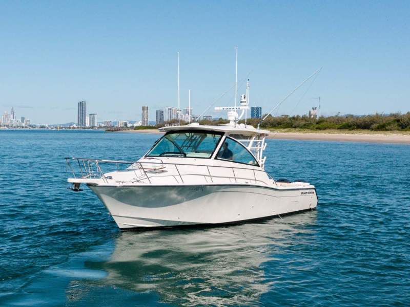 Grady-White Express 370
