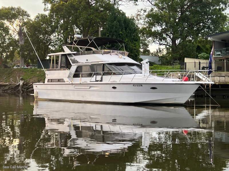 President 52 SportsFisher Flybridge