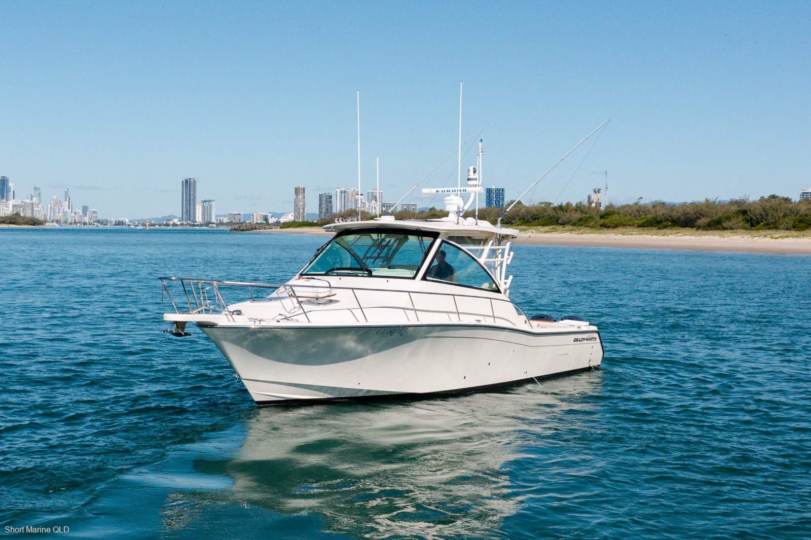 Grady-White Express 370