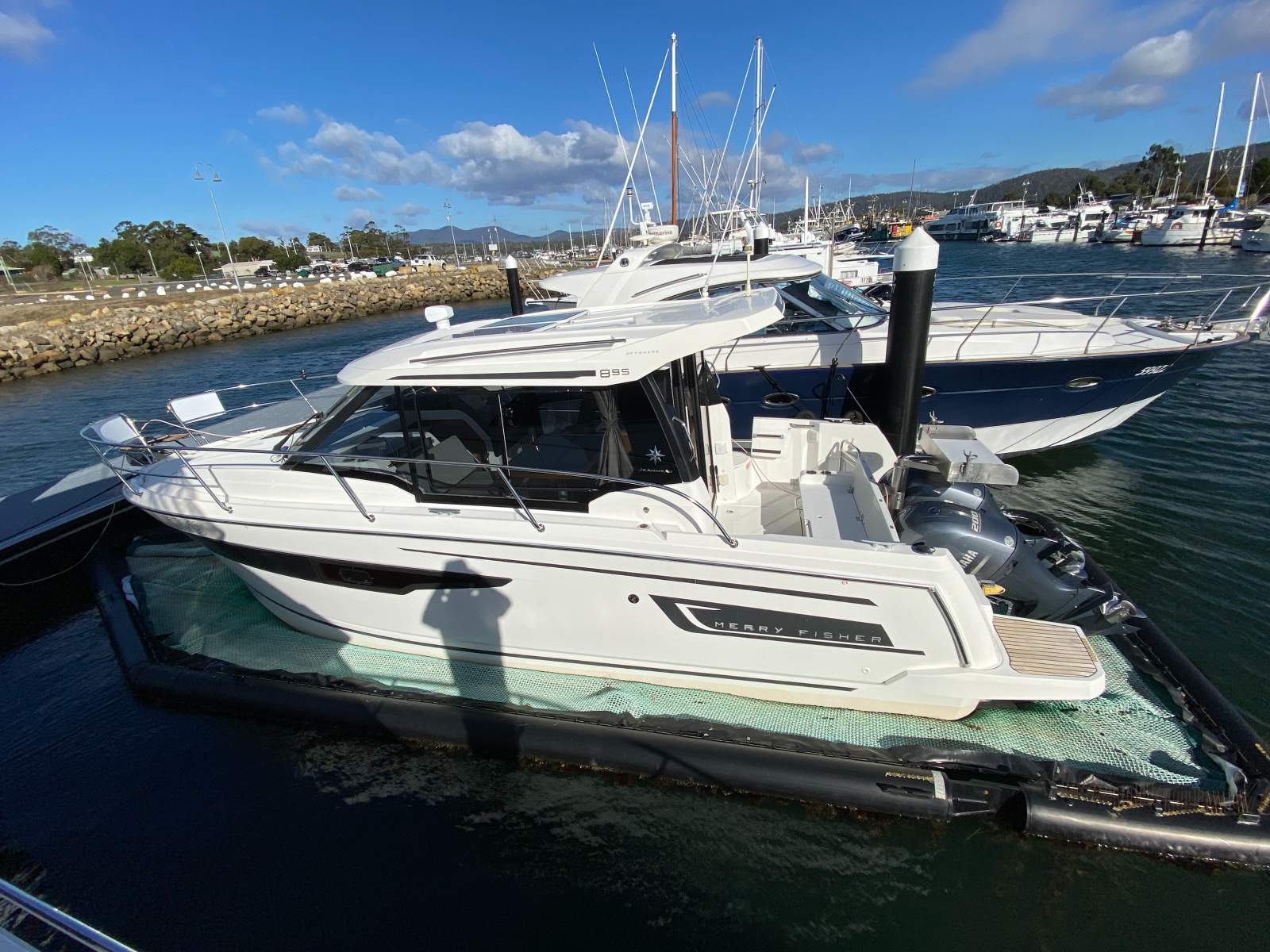 Jeanneau Merry Fisher 895 Offshore