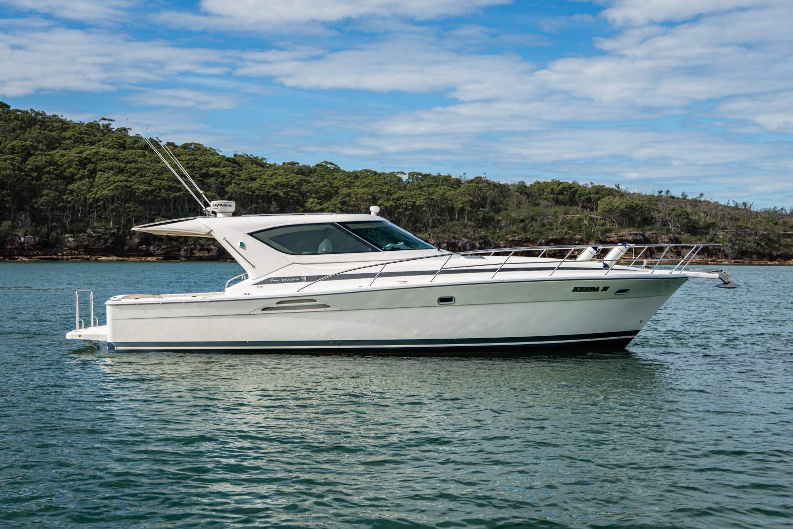 Riviera 4000 Offshore