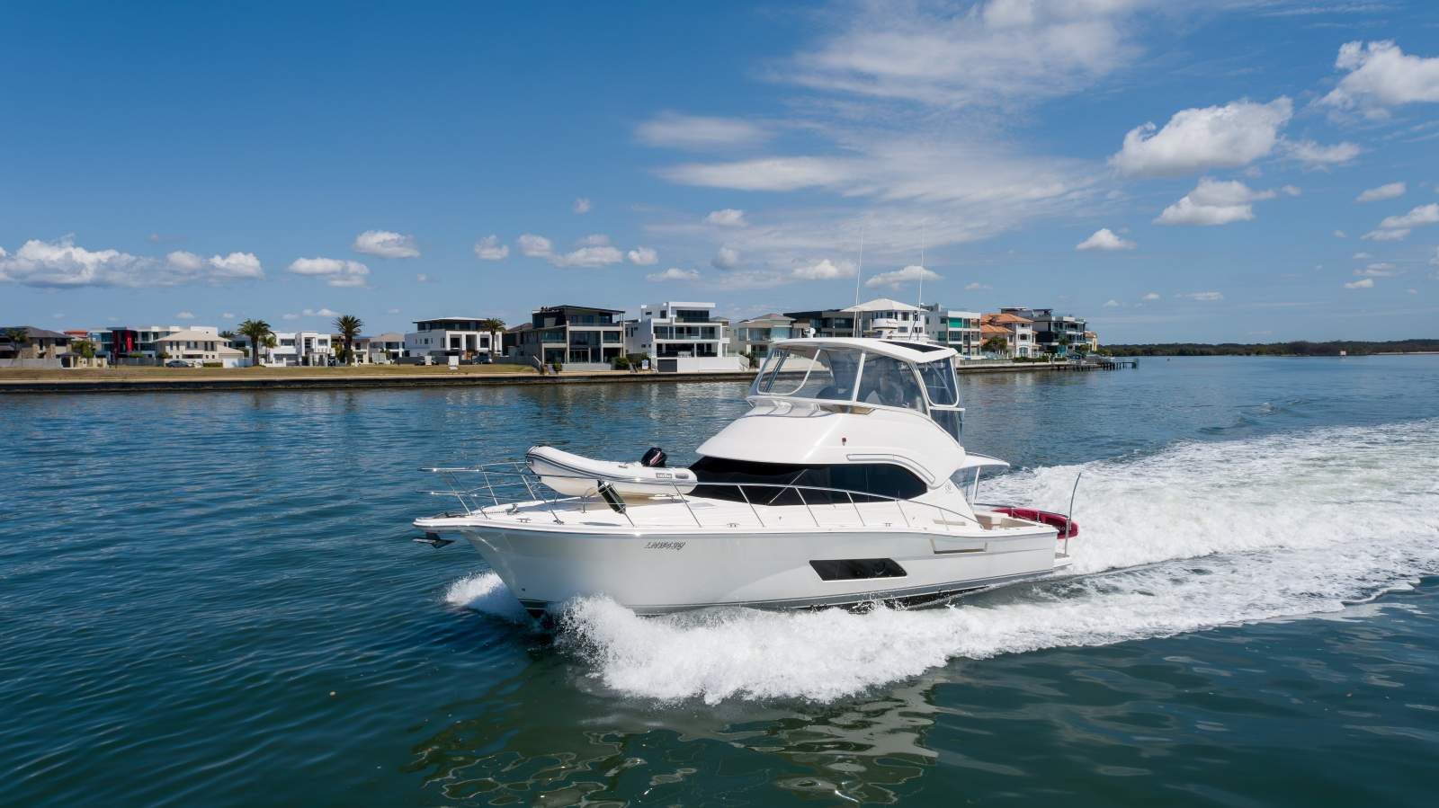 Riviera 43 Flybridge