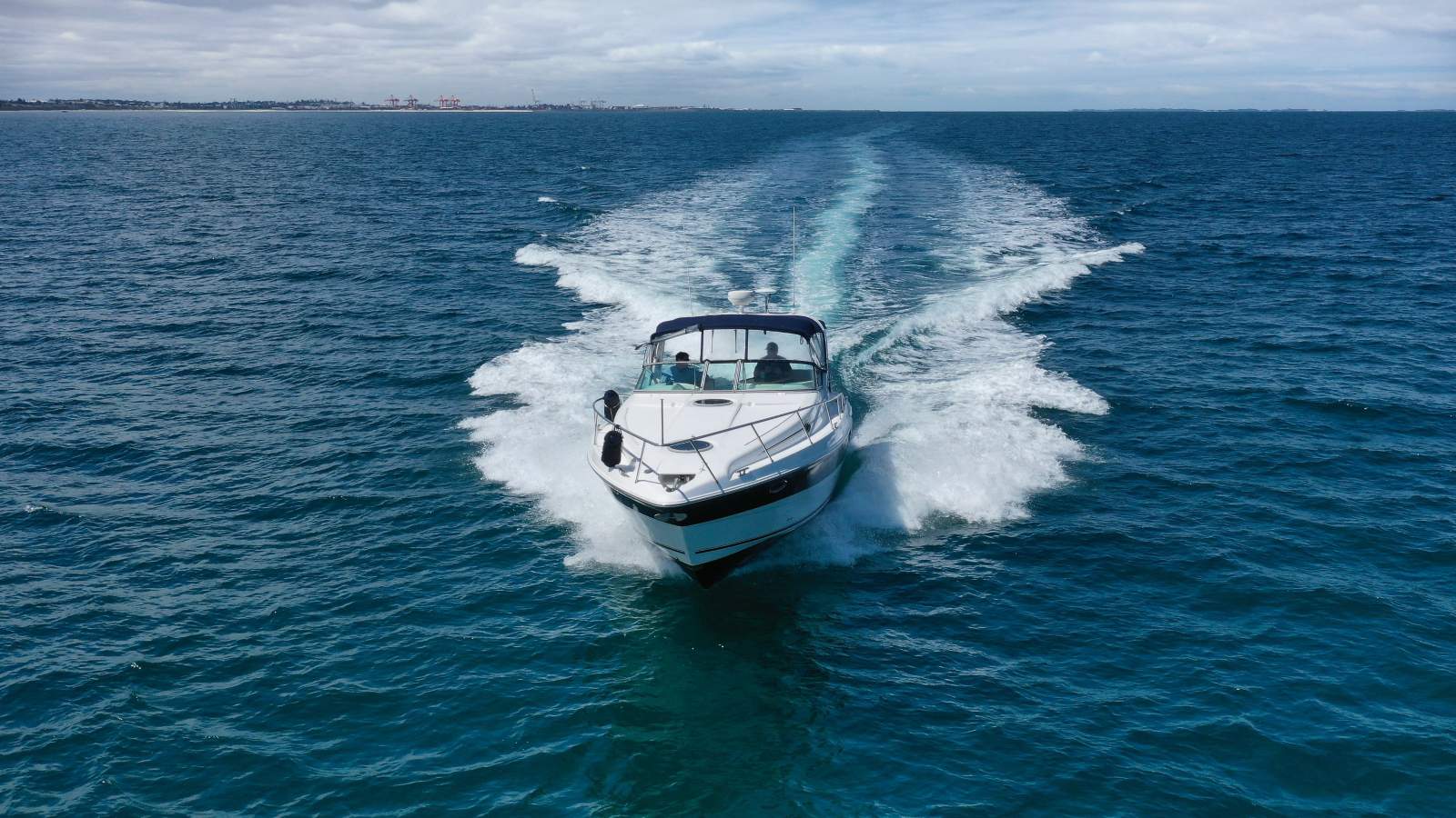 Mustang 3800 LE Sportscruiser