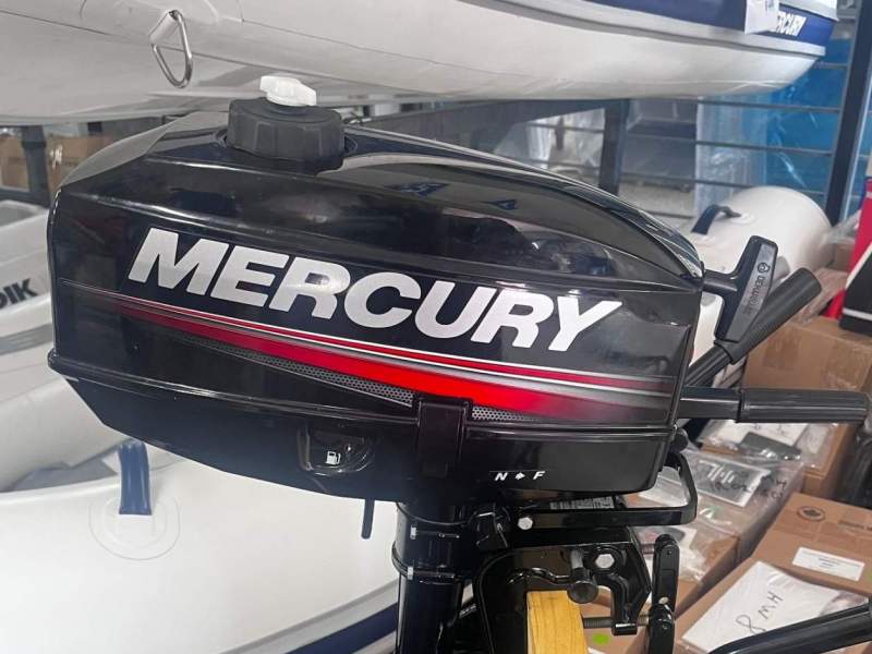 Used Mercury 3.3hp 2 stroke in excellent (AS NEW) condition.
