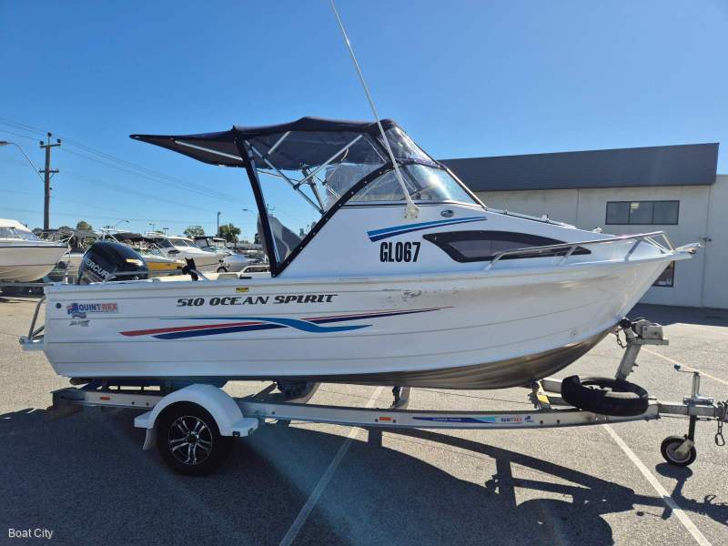 Quintrex 510 Ocean Spirit Cuddy Cabin