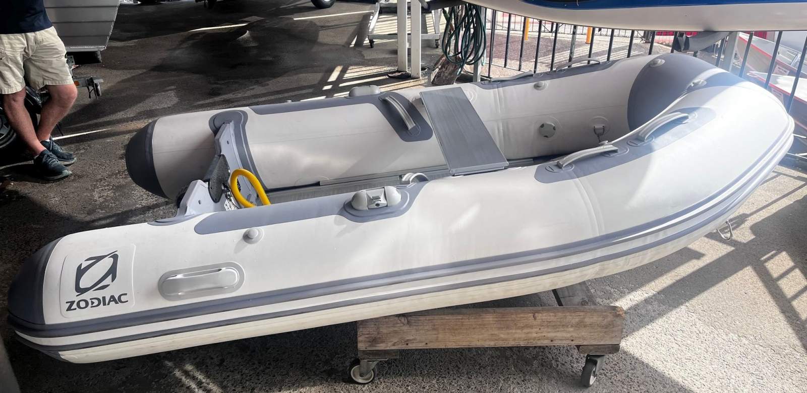Zodiac 270 ALU floor