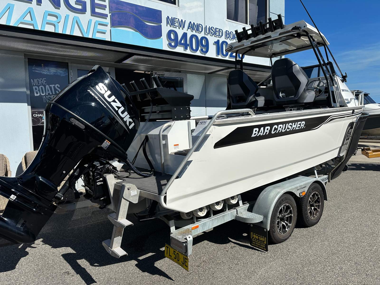 Bar Crusher 670C with Suzuki 200HP 4 Stroke 2023 Package!!
