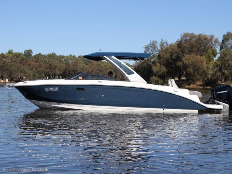 Sea Ray 290 SDX With Joystick Control