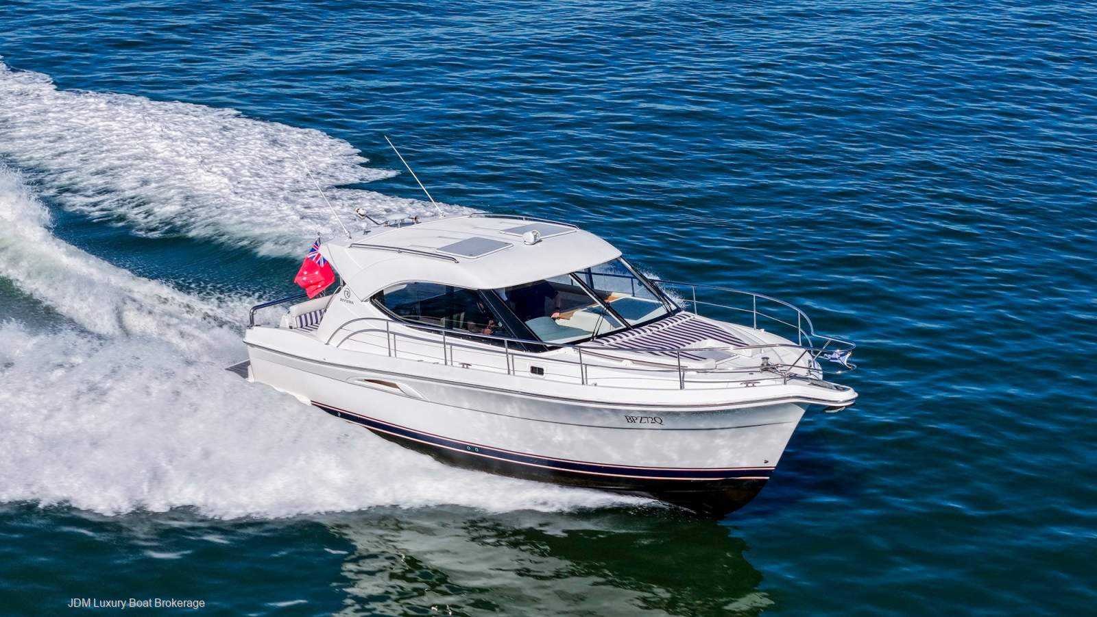 Riviera 3600 Sport Yacht