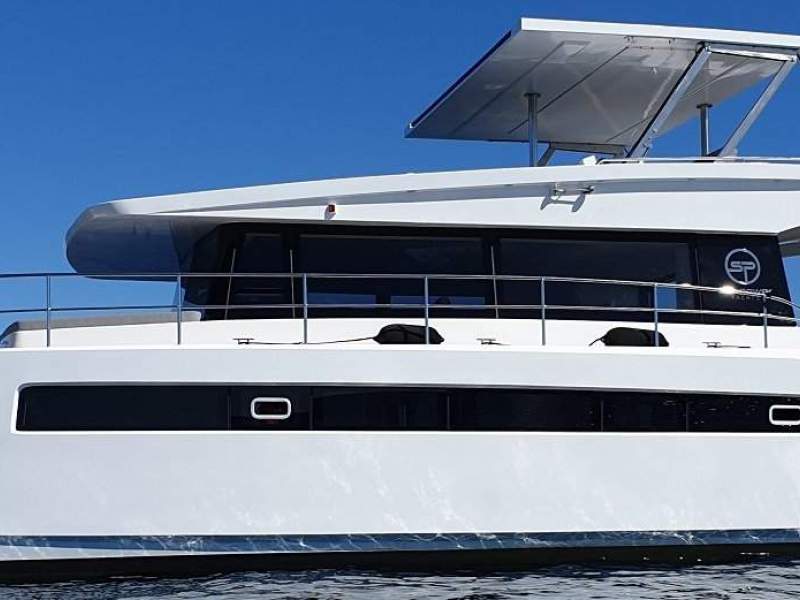 Sunpower Yachts Solar-E44-Charter Flybridge