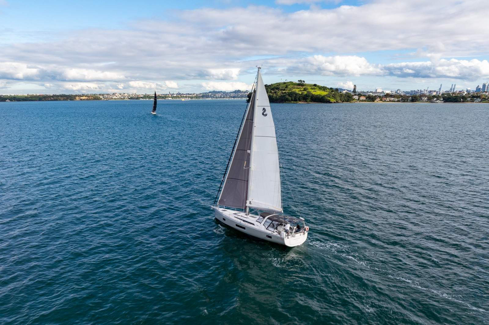 Beneteau Oceanis 51.1