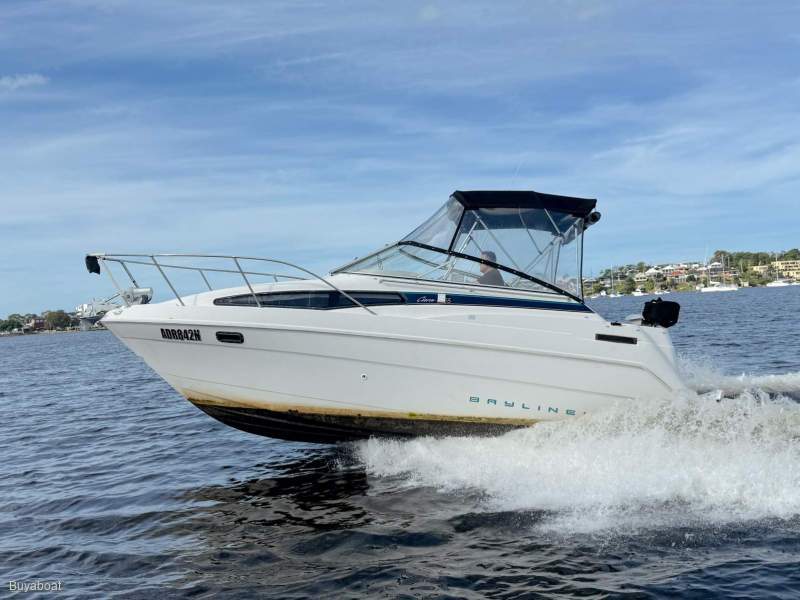 Bayliner 2355 Ciera