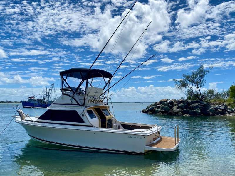 Bertram 25 Flybridge Bertram 25 Sports Fisher