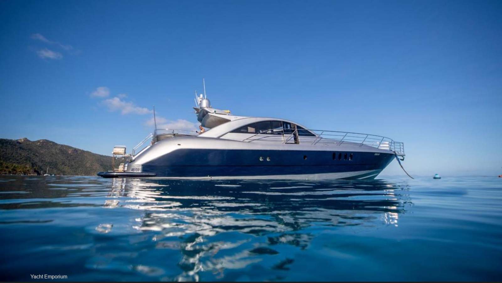 Warren 77 Motor Yacht