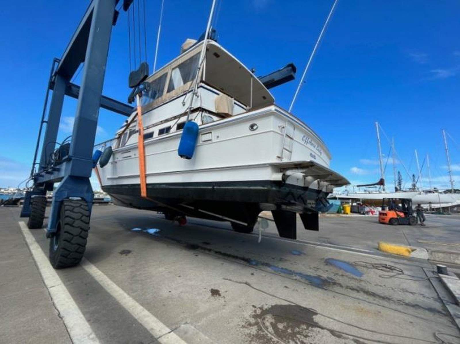 Offshore 48