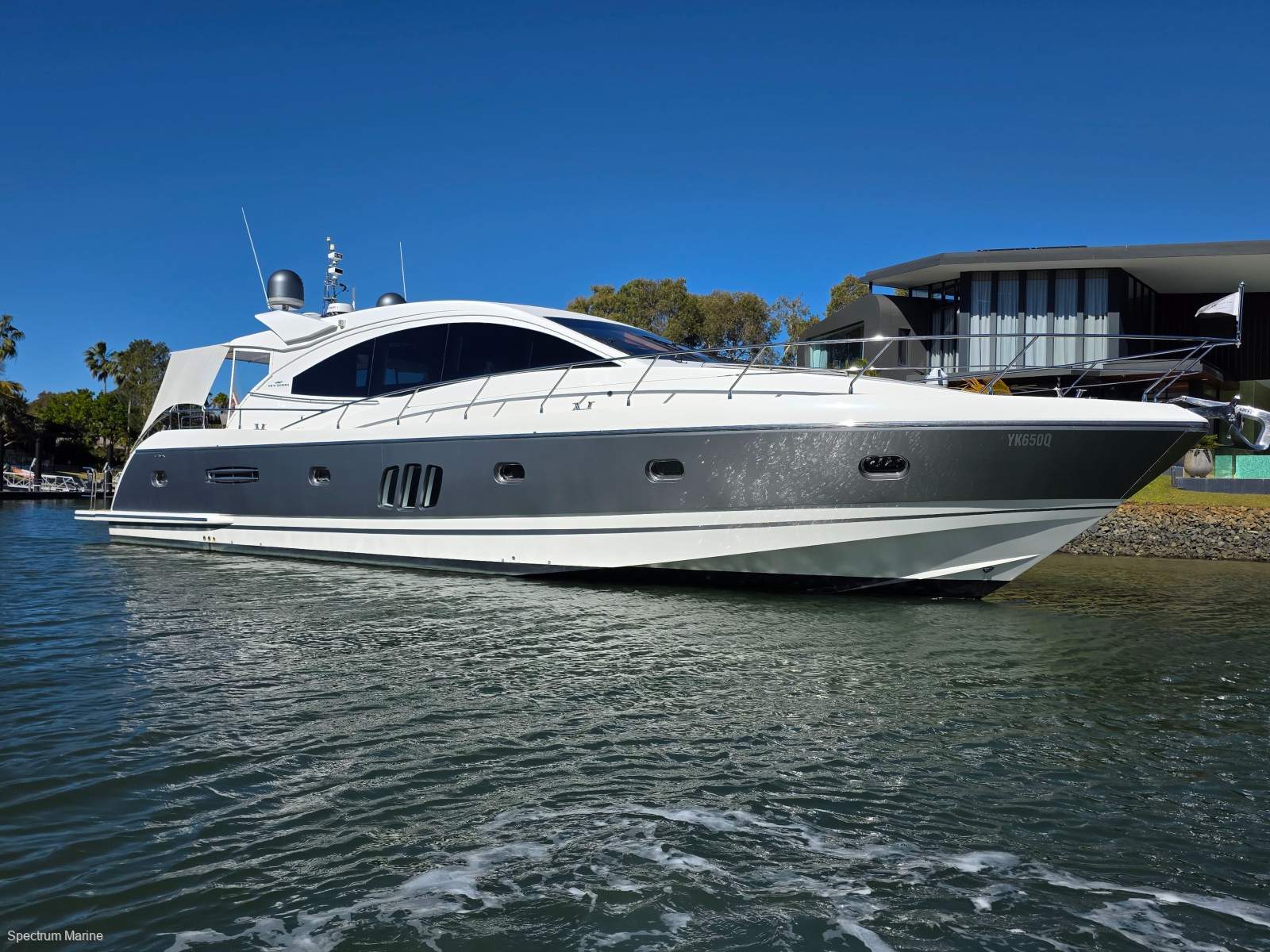 New Ocean Yachts V650 Sport Yacht