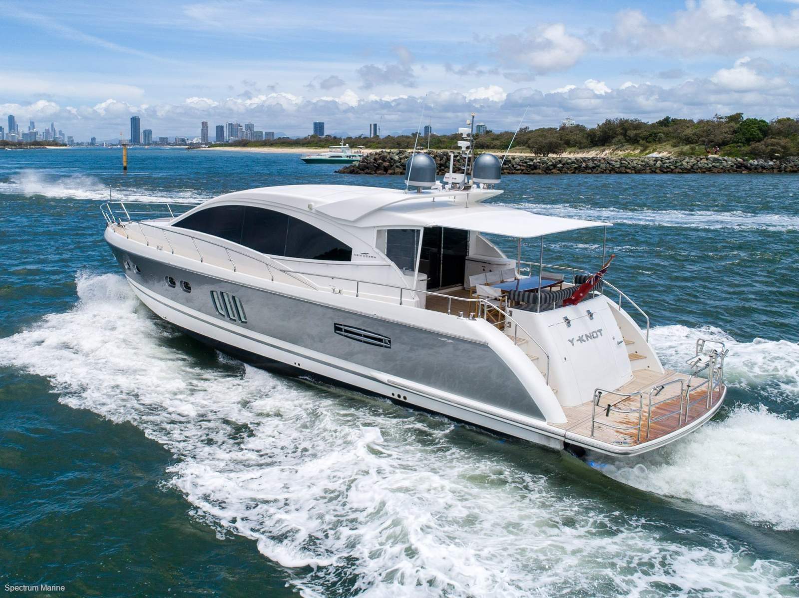 New Ocean Yachts V650 Sport Yacht