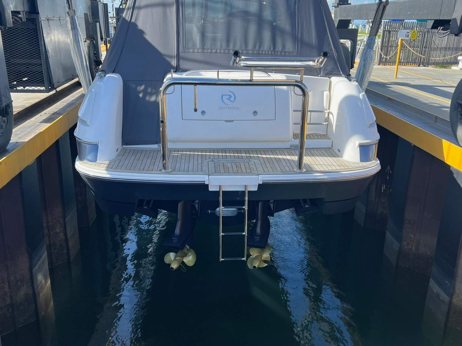  Riviera M430 Boat Brokers of Tasmania