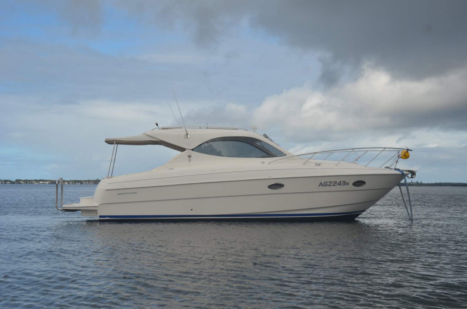 Mustang 32 Sports Cruiser Maritimo
