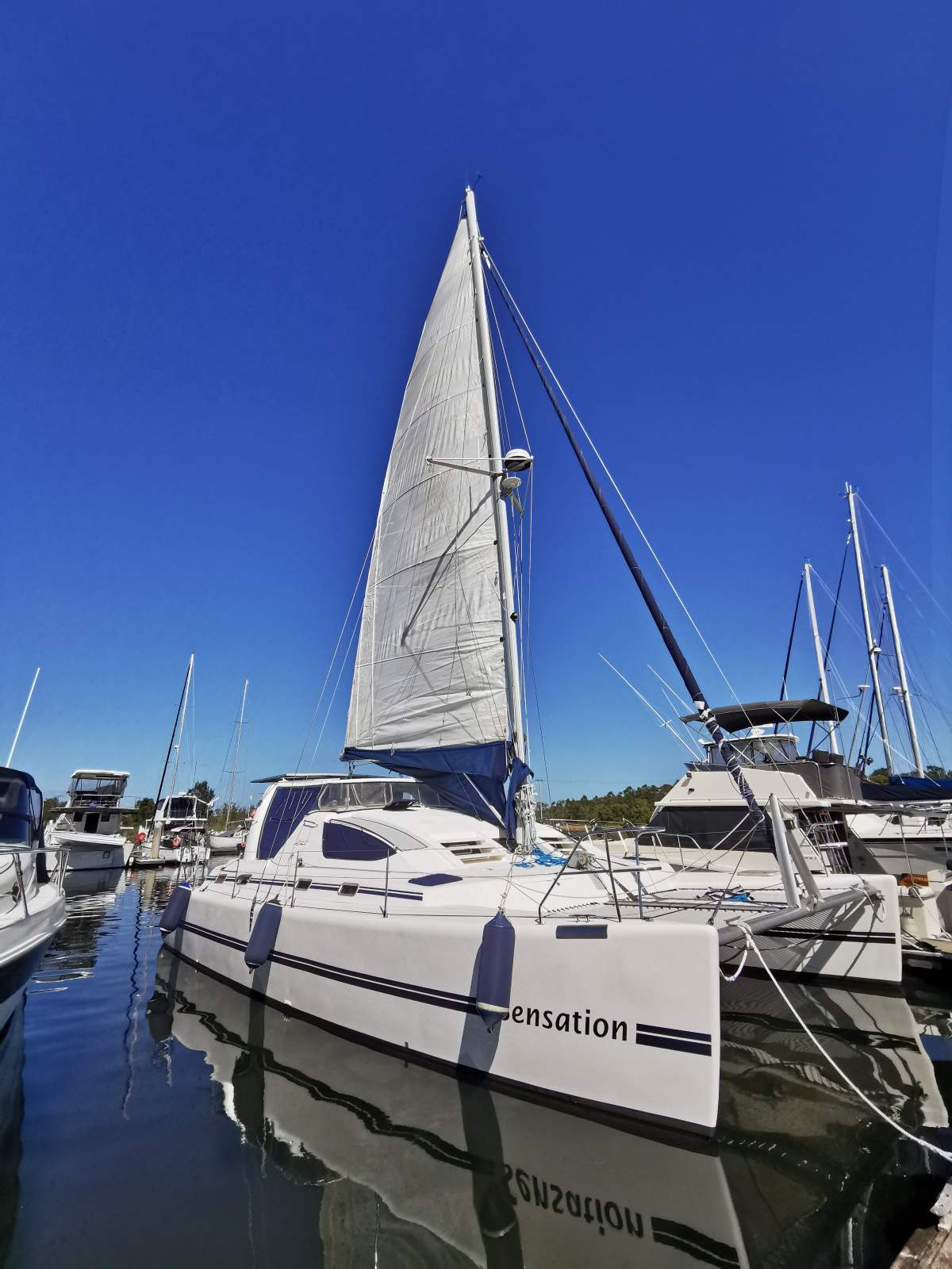 Admiral 38 Executive designed by Angelo Lavranos