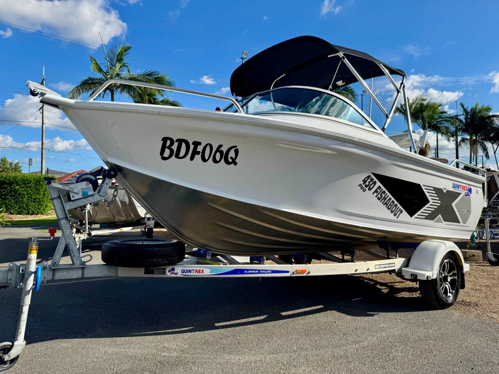 Quintrex 430 Fishabout Pro