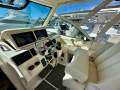 Grady-White Express 330
