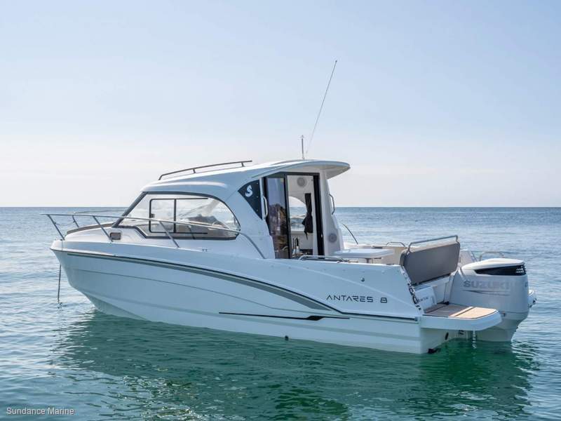 Beneteau Antares 8.0 OB Cruising Edition