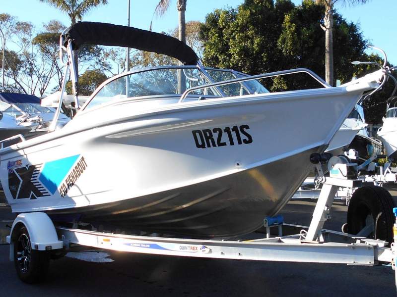 Quintrex 430 Fishabout