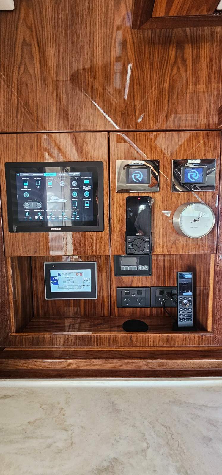  Riviera 64 Sports Motor Yacht MAN V12 Boat Brokers of Tasmania