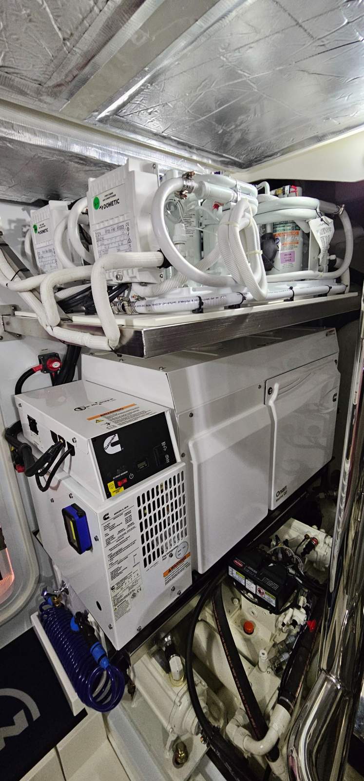  Riviera 64 Sports Motor Yacht MAN V12 Boat Brokers of Tasmania