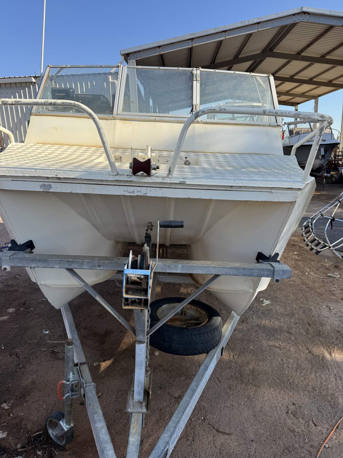 Websters Twinfisher 5.0 Runabout
