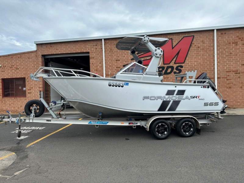 Formosa 565 SRT X Bowrider