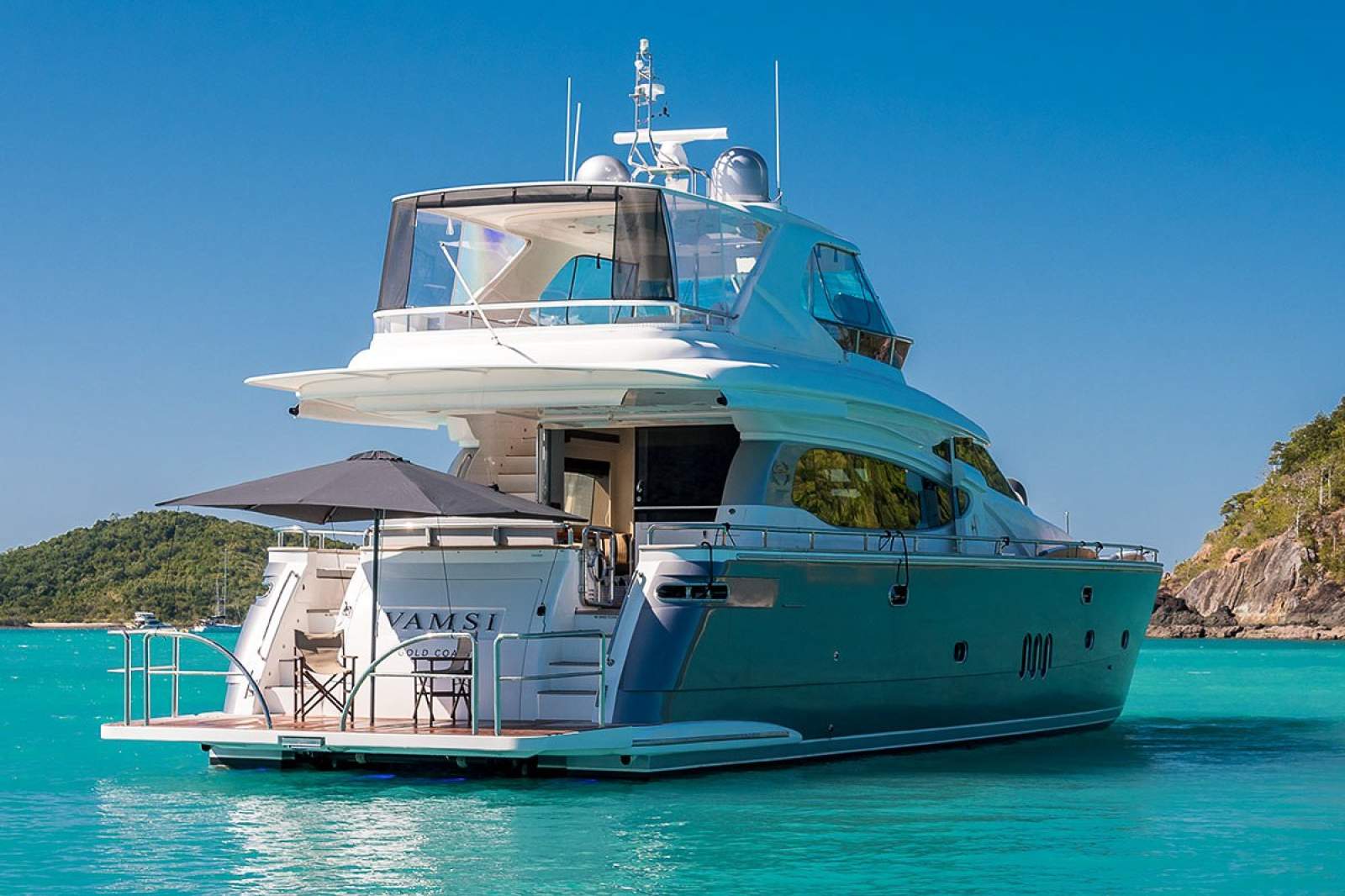 Horizon Yacht E70