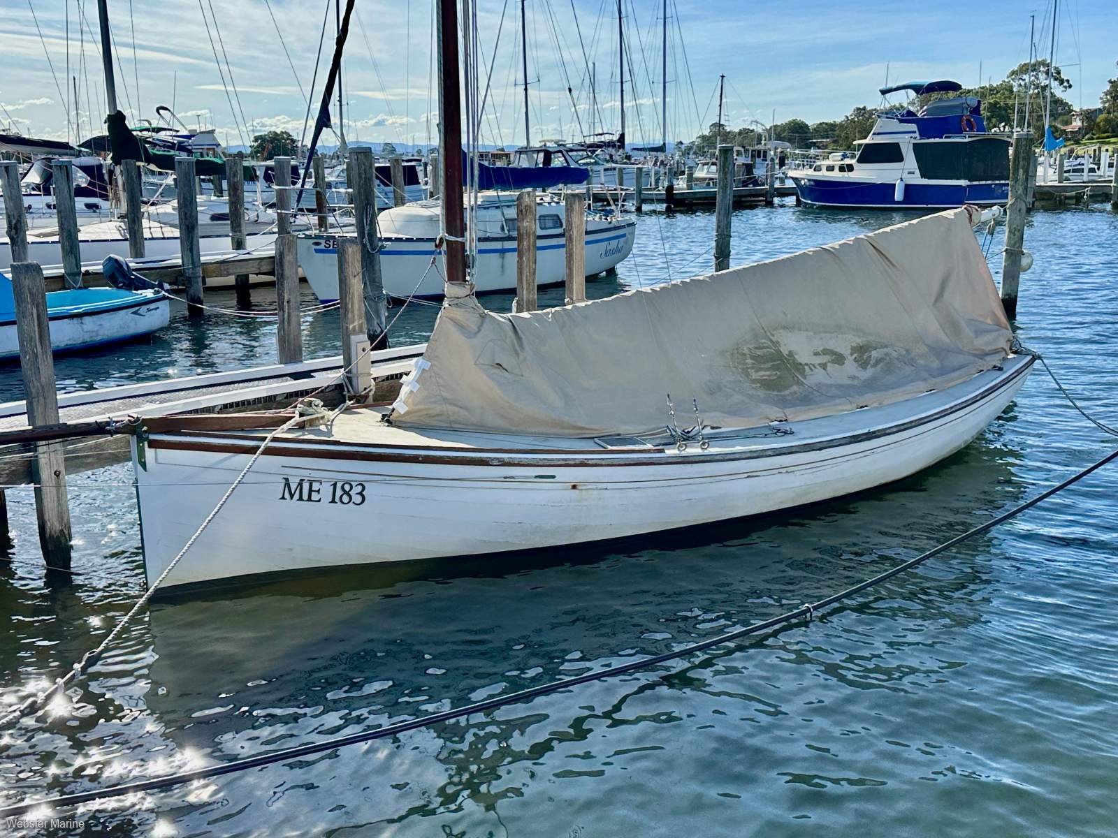 Custom Gaff Rigged Couta Style