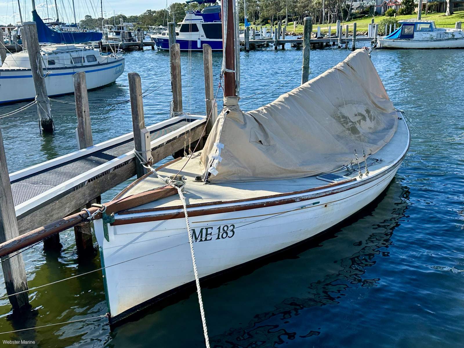 Custom Gaff Rigged Couta Style