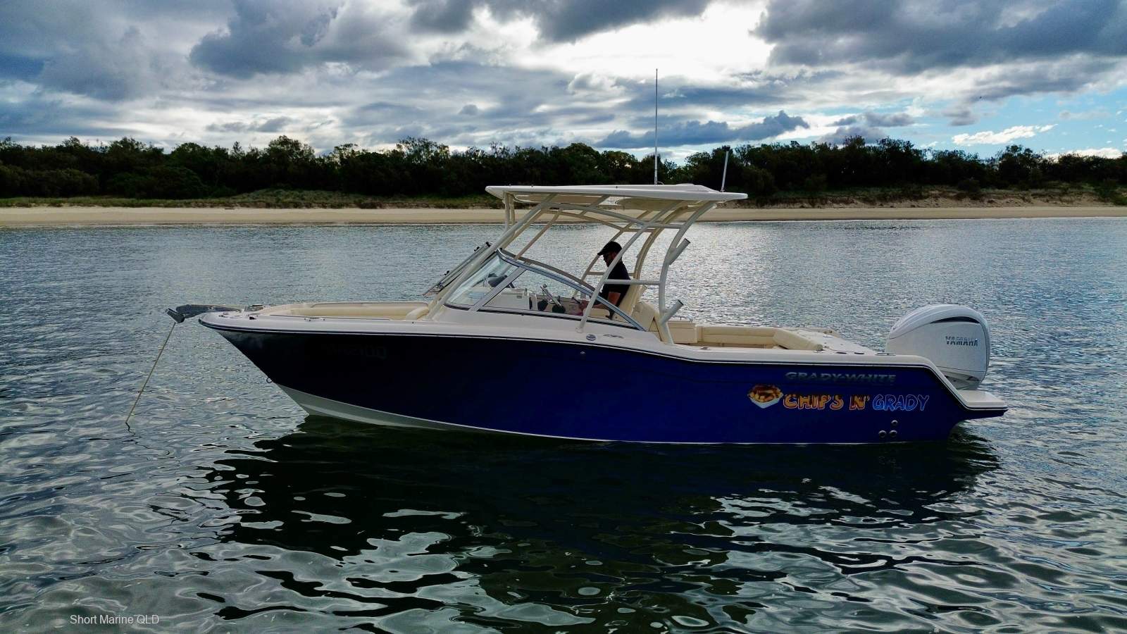 Grady-White Freedom 235