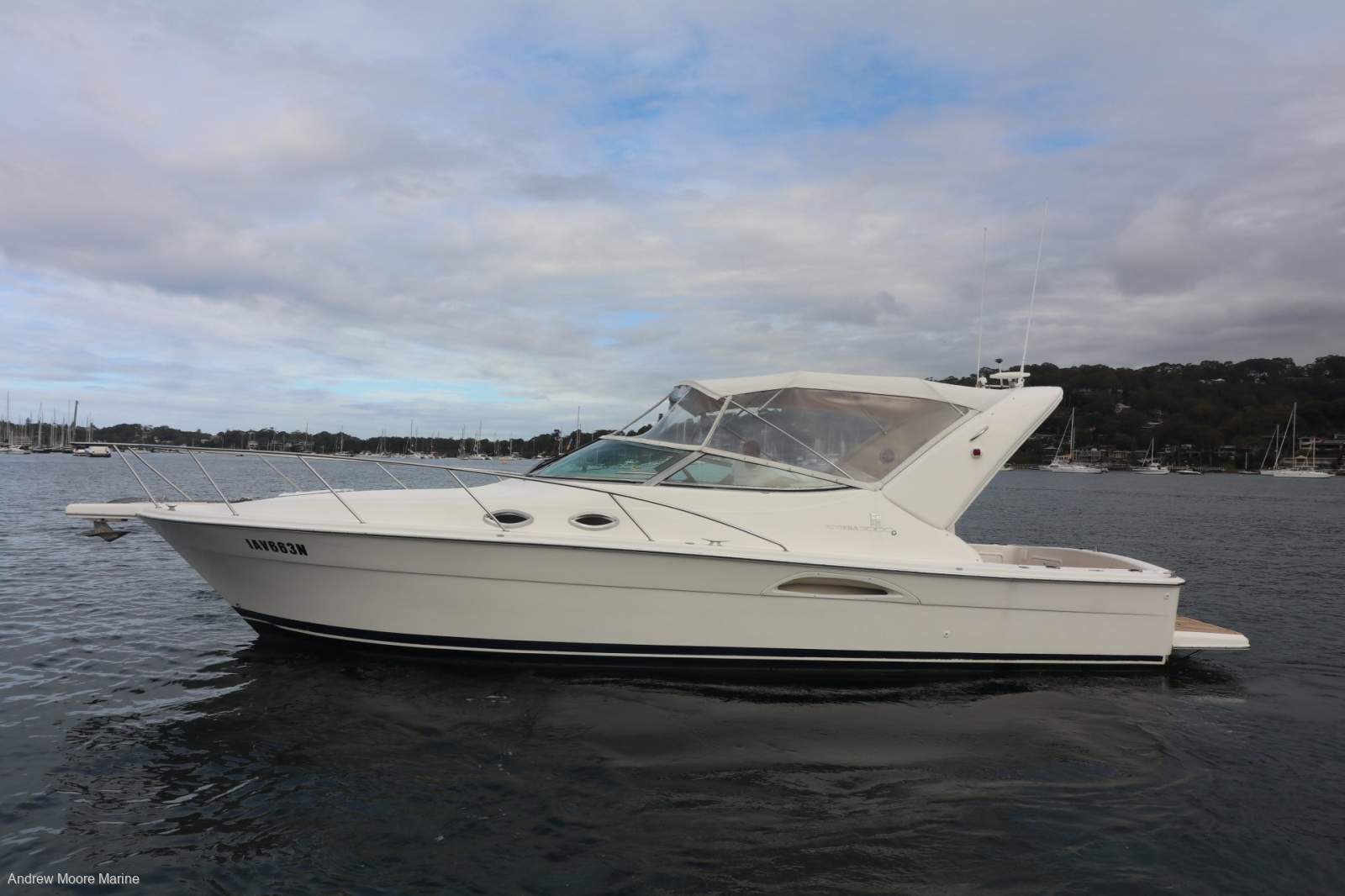 Riviera 3000 Offshore Series 2 - REPOWERED 2017 WITH NEW D4260 VOLVO'S