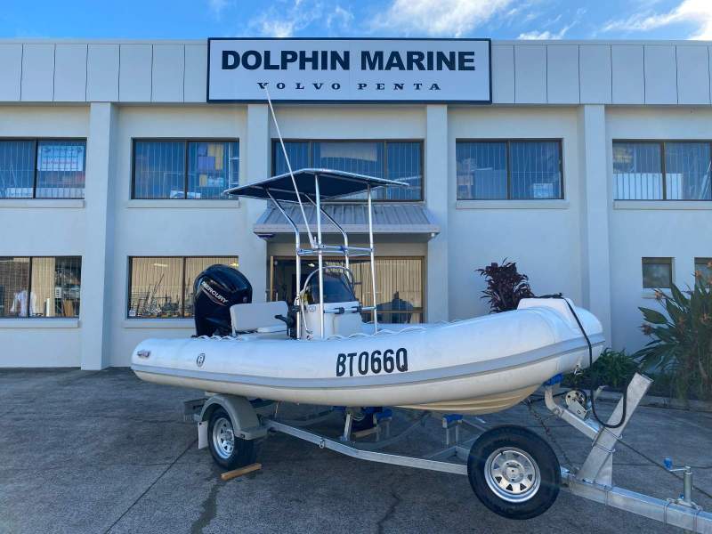 Silver Marine Captain 480 B