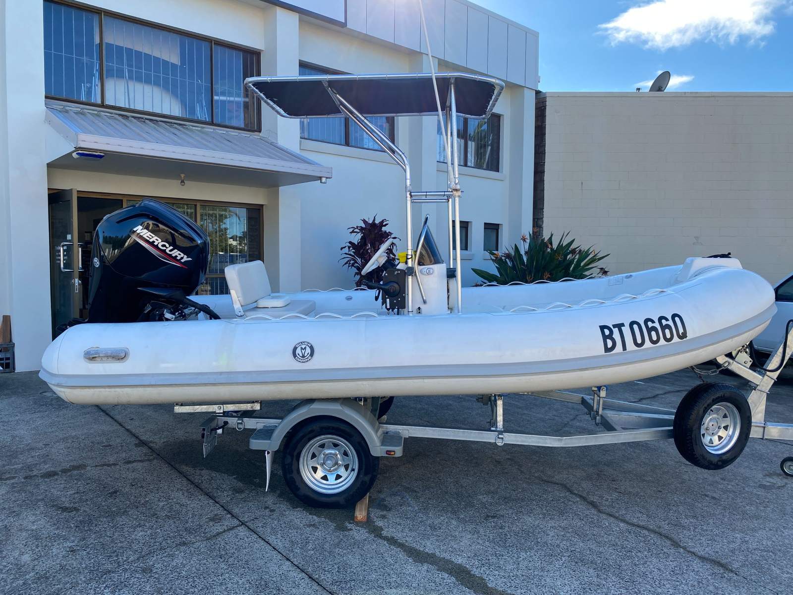 Silver Marine Captain 480 B