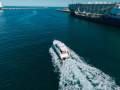 Riviera 4400 Sport Yacht