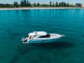 Riviera 4400 Sport Yacht