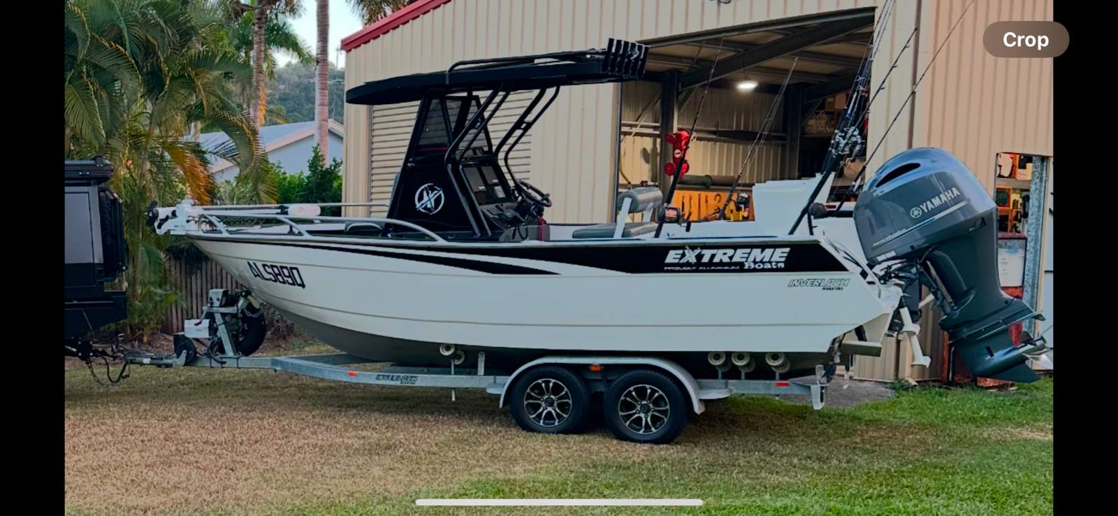 Extreme 645 Centre Console