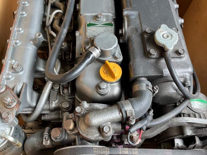 Yanmar 75 hp turbo diesel 4JH...