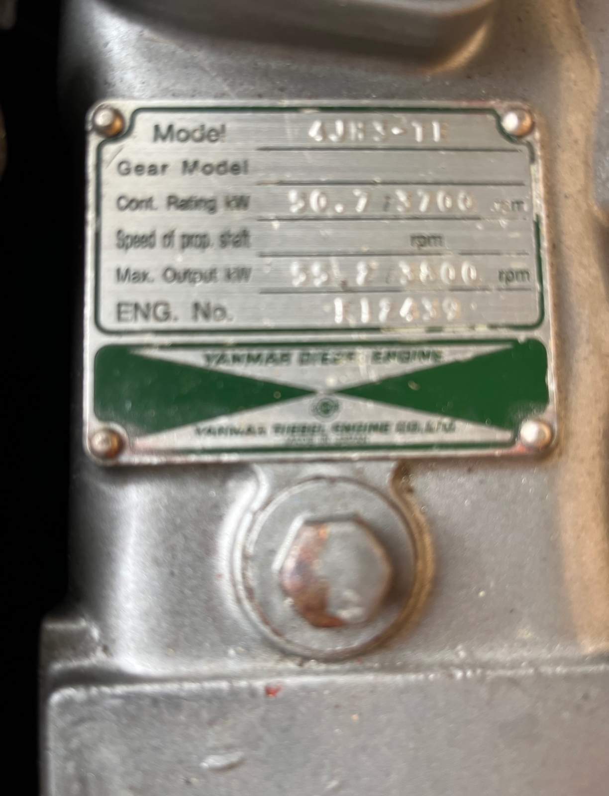 Yanmar 75 hp turbo diesel 4JH...