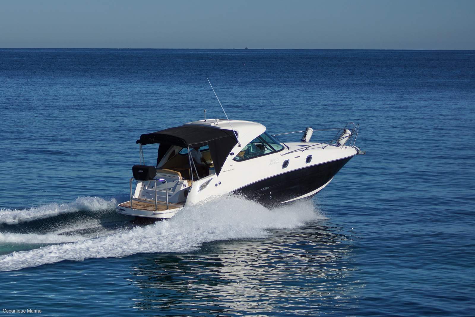 Sea Ray 305 Hard Top Sundancer LOW HOUR YANMAR DIESEL FULLY OPTIONED